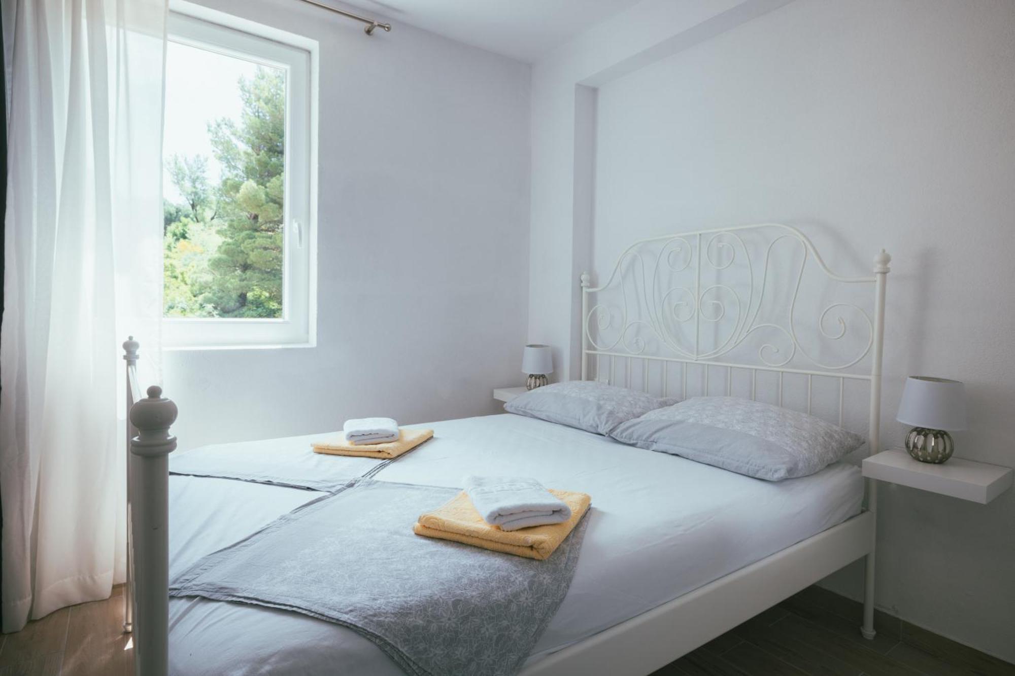 Apartments Marusic Makarska Bilik gambar