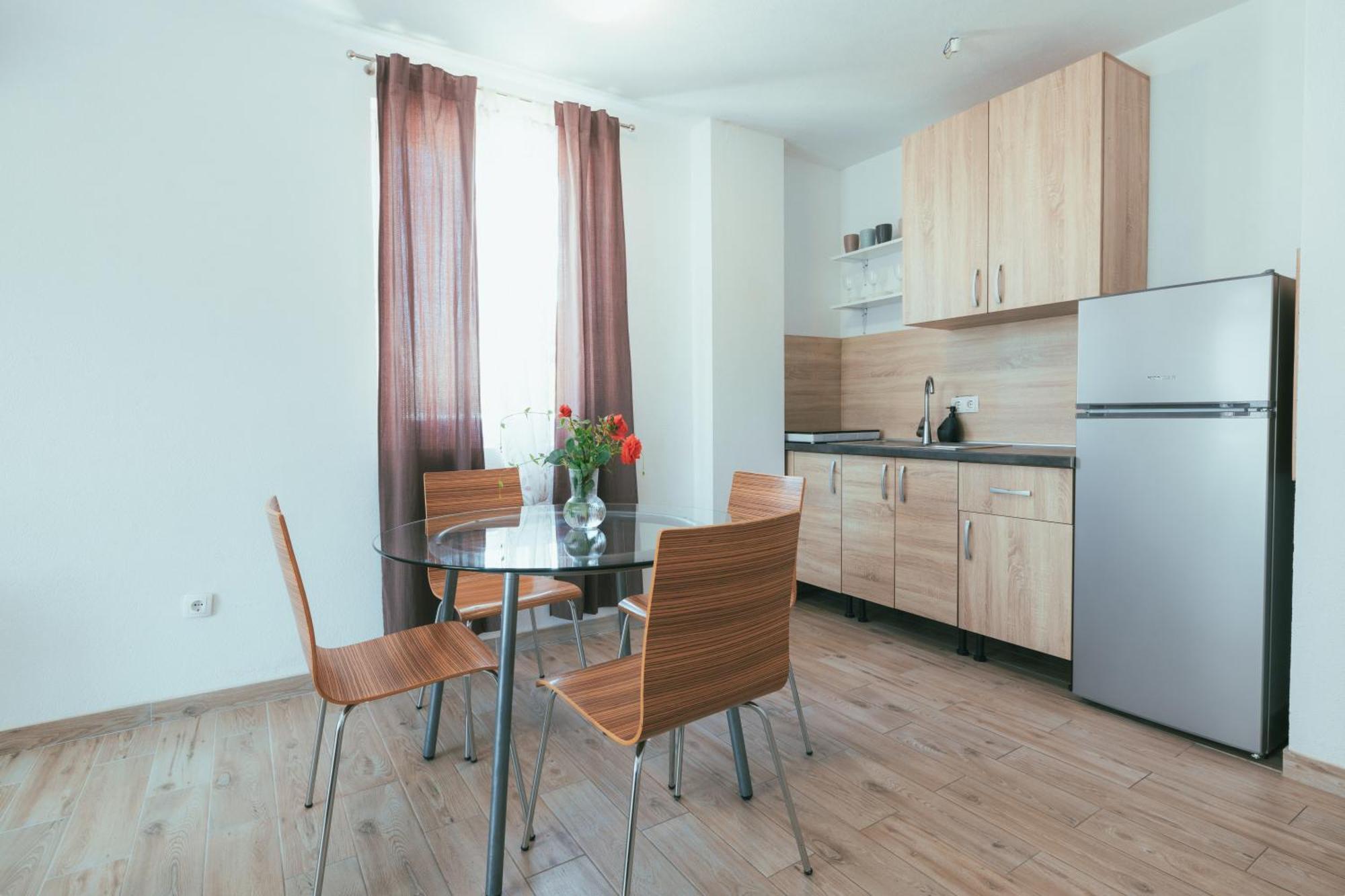 Apartments Marusic Makarska Bilik gambar